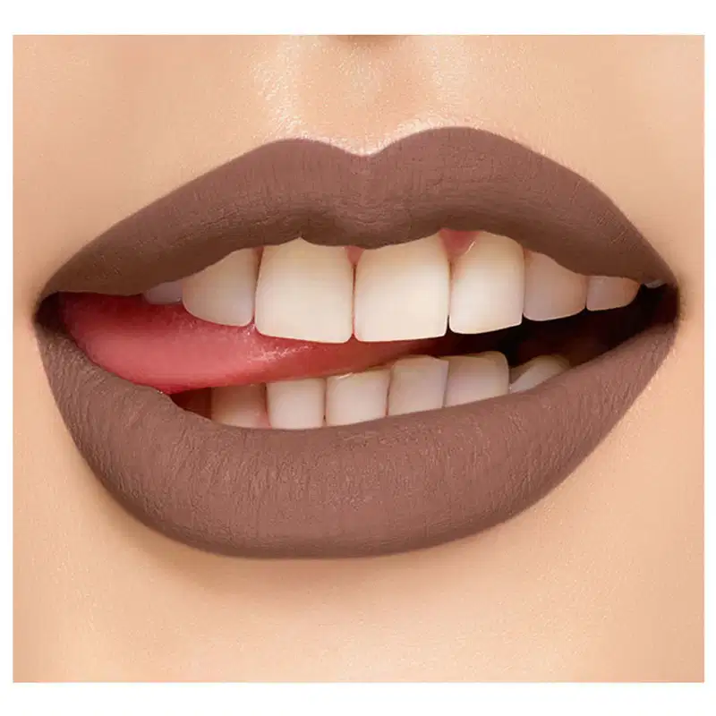 M·A·C Retro Matte Liquid Lipcolour Simply Smoked - Batom Líquido 5ml