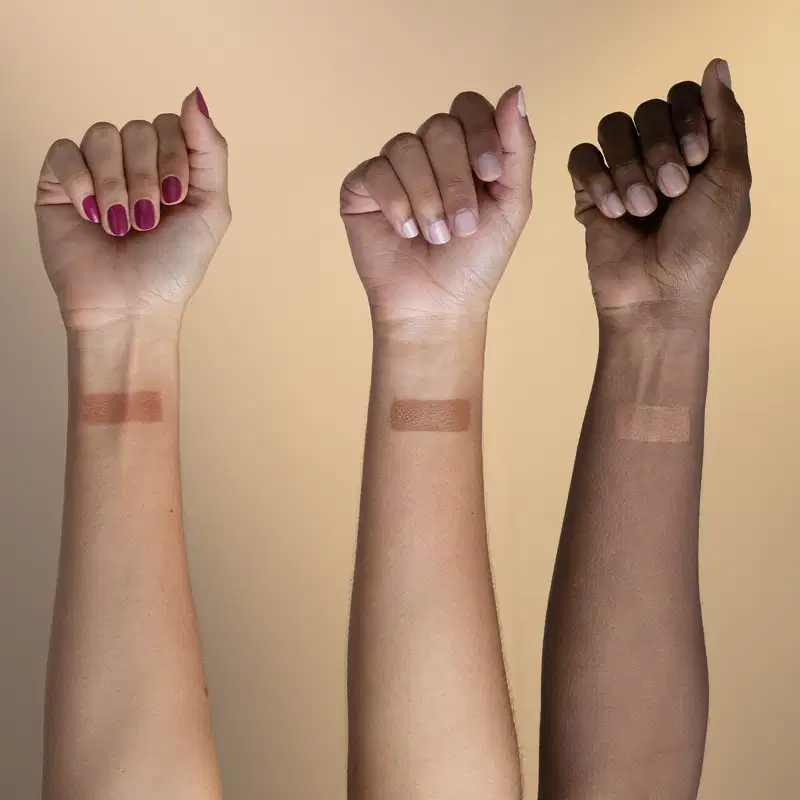 Pó Compacto Iluminador e Bronzer Soleil 6g