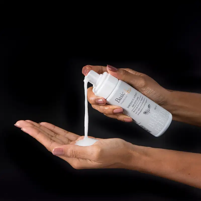 Sabonete Íntimo em Espuma 150ml: Ginecologicamente testado | Basic4u