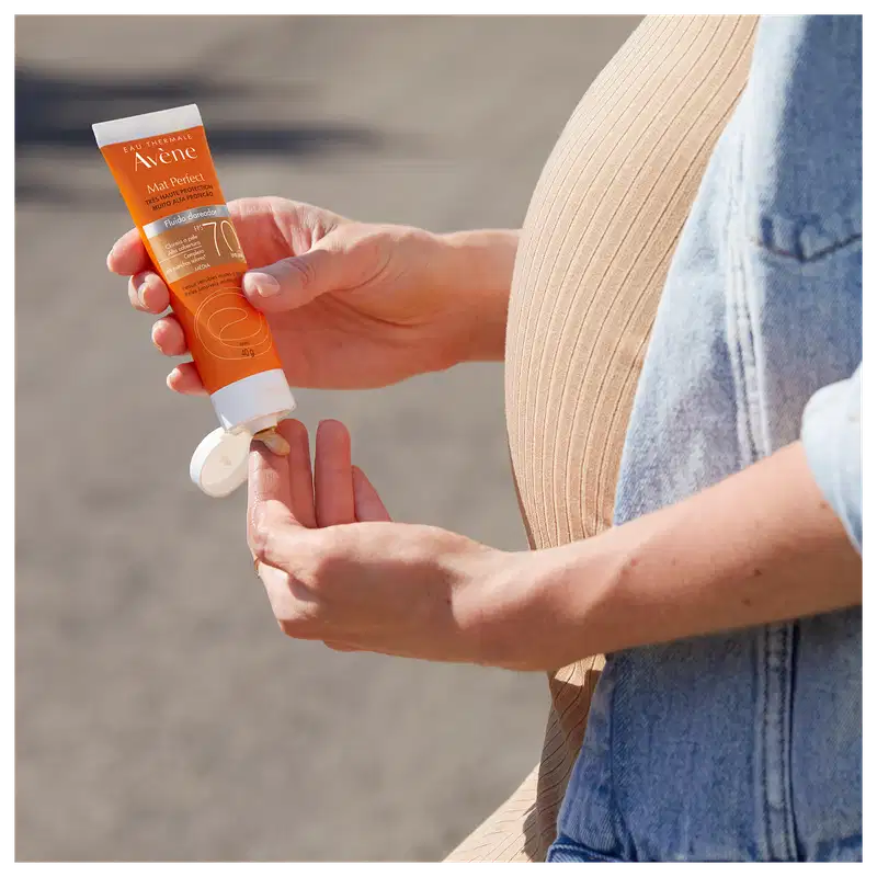 Avène Mat Perfect Clareador FPS 70 Tom Médio - Protetor Solar Facial Fluido 40g