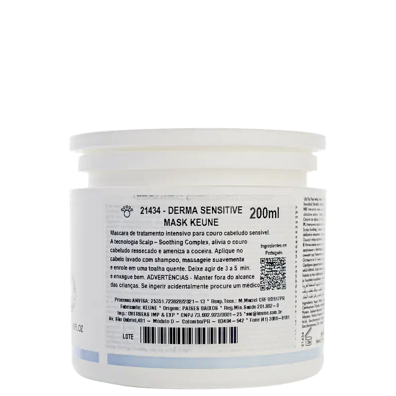 Frasco branco da linha Keune Care, contendo máscara para couro cabeludo sensível, com rótulo em preto e branco indicando o nome do produto e sua função de acalmar o couro cabeludo sensível.