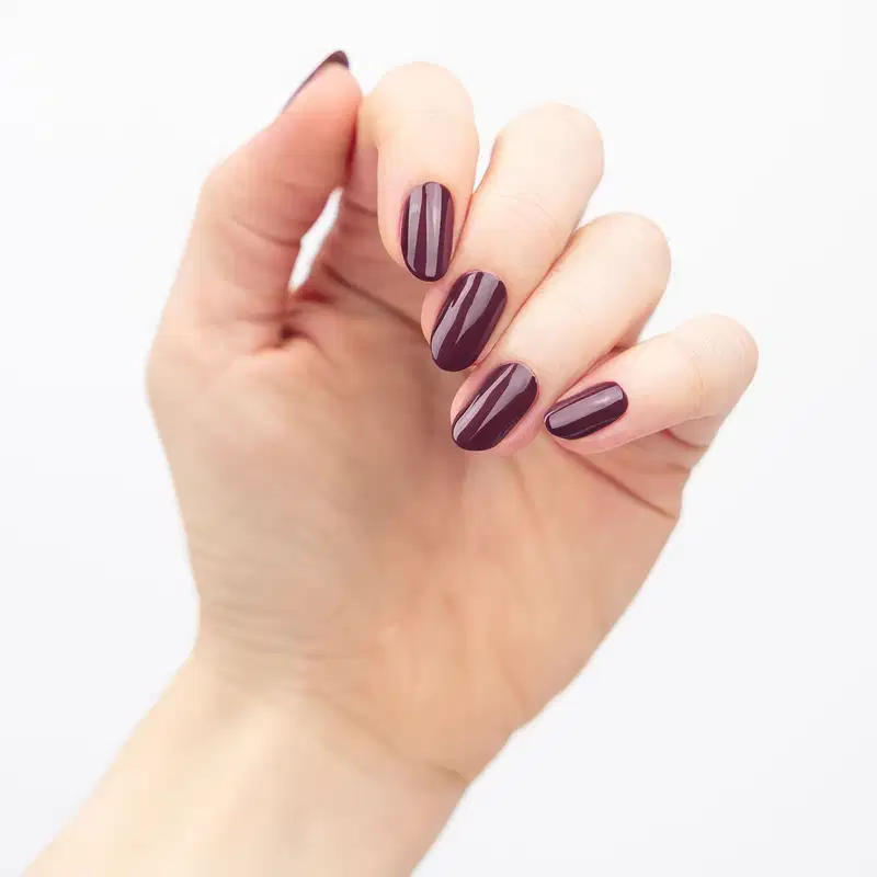 Essence Gel Nail Colour Please Berry Me - Esmalte Cremoso 8ml