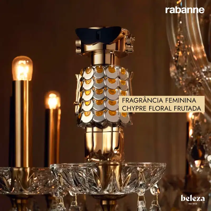Frasco de perfume dourado e prateado com design escamado, evocando uma aparência luxuosa e sofisticada, típica da marca Paco Rabanne.