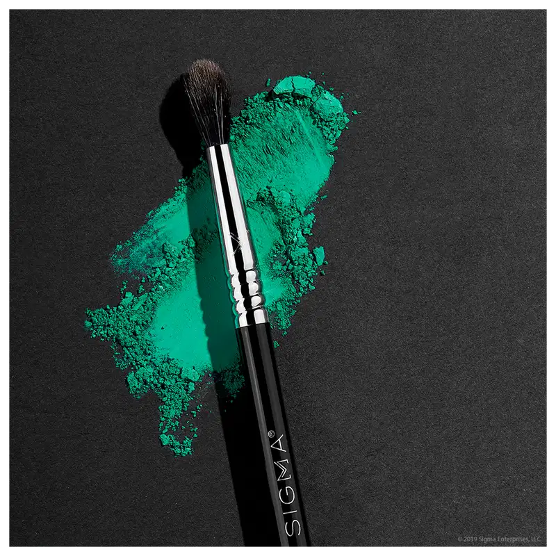 Sigma Beauty E33 Detail Diffused Crease - Pincel de Detalhes para Sombra