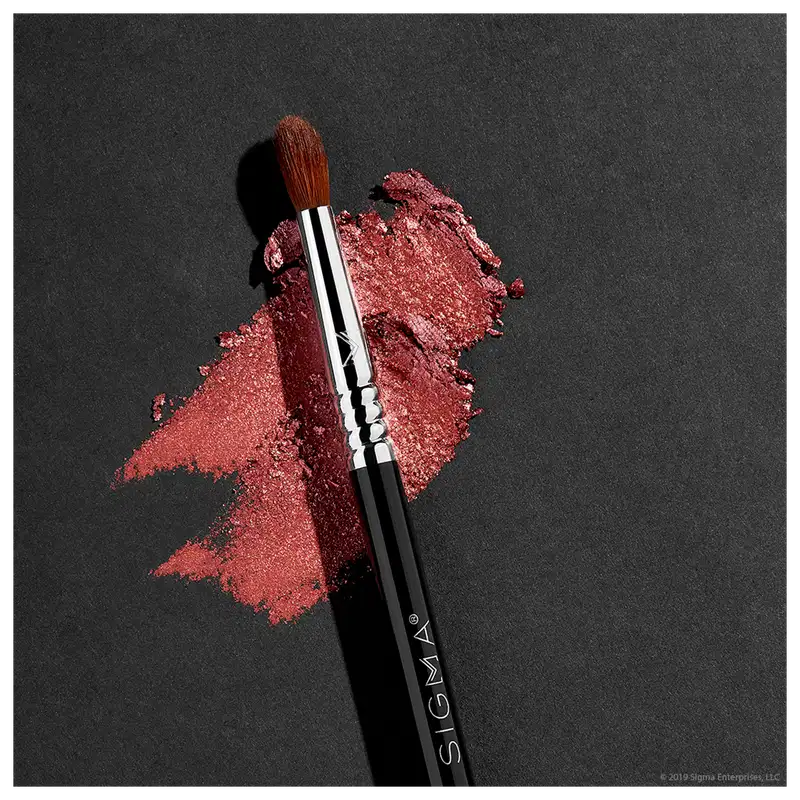 Sigma Beauty E42 Precision Firm Blender - Pincel de Precisão para Sombra