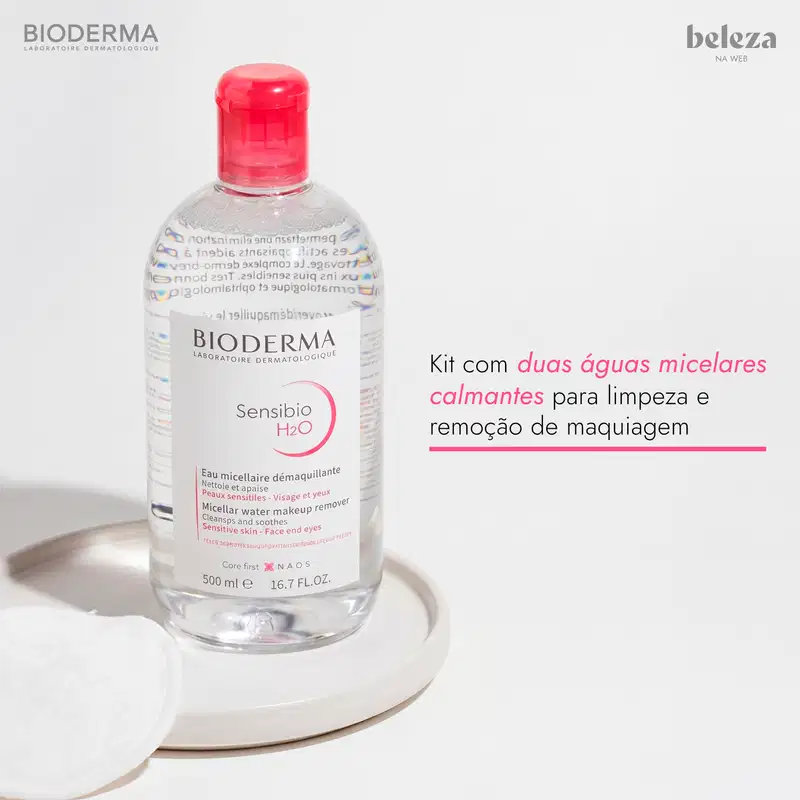 Kit com duas águas micelares calmantes para limpeza e remoção de maquiagem.