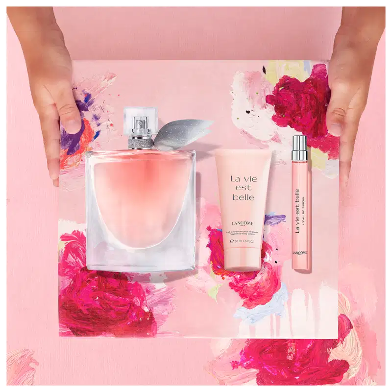 Conjunto La Vie Est Belle Lancôme Eau de Parfum 100ml + Eau de Parfum 10ml + Loção Hidratante Corporal 50ml (3 Produtos)