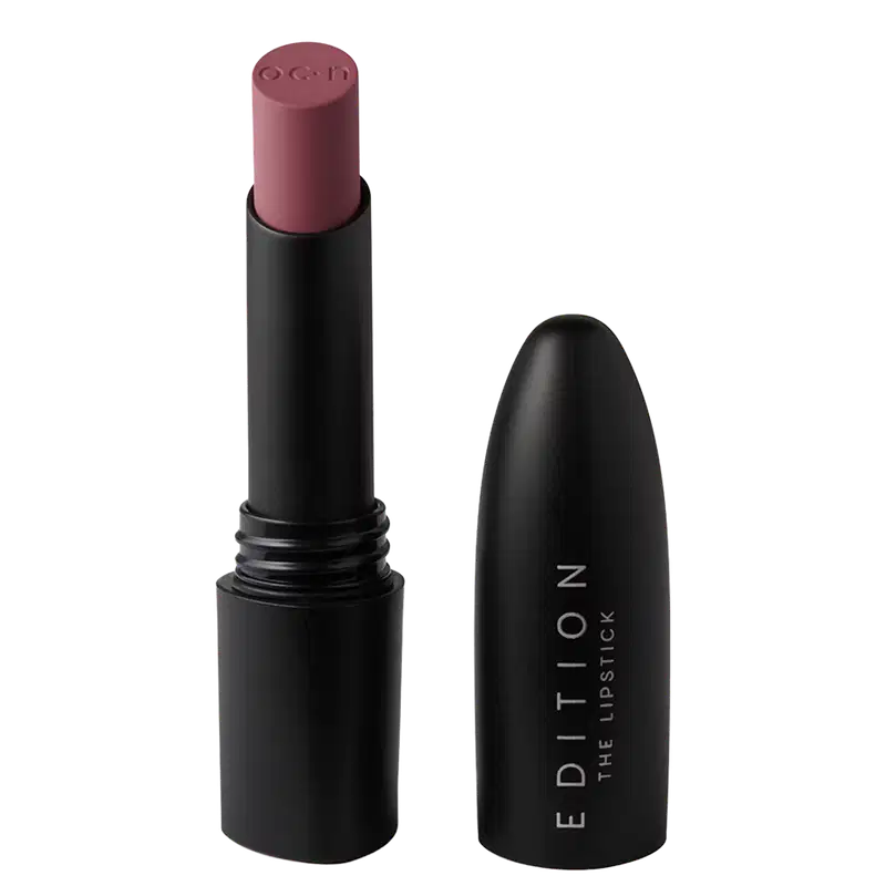 Batom cremoso Edition The Lipstick, da marca Océane. Cor roxo.