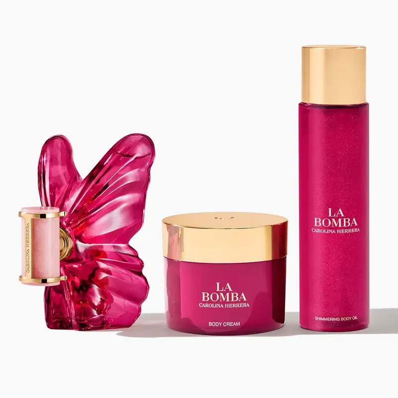 Frasco de perfume Carolina Herrera em formato de borboleta, com embalagem de vidro rosa intenso e detalhes dourados no rótulo.