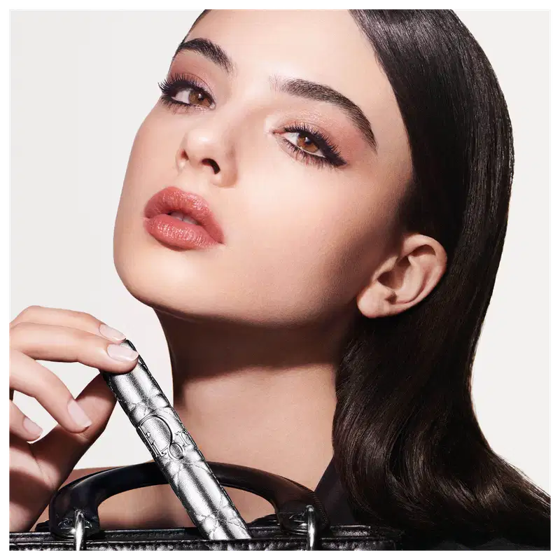 Dior Diorshow Overvolume 090 Black - Máscara para Cílios à Prova D'Água 7,4ml