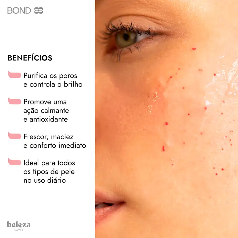 Imagem de close-up de pele com texto listando os benefícios como purificação de poros, ação calmante e antioxidante, frescor e conforto imediato, adequado para todos os tipos de pele no uso diário.