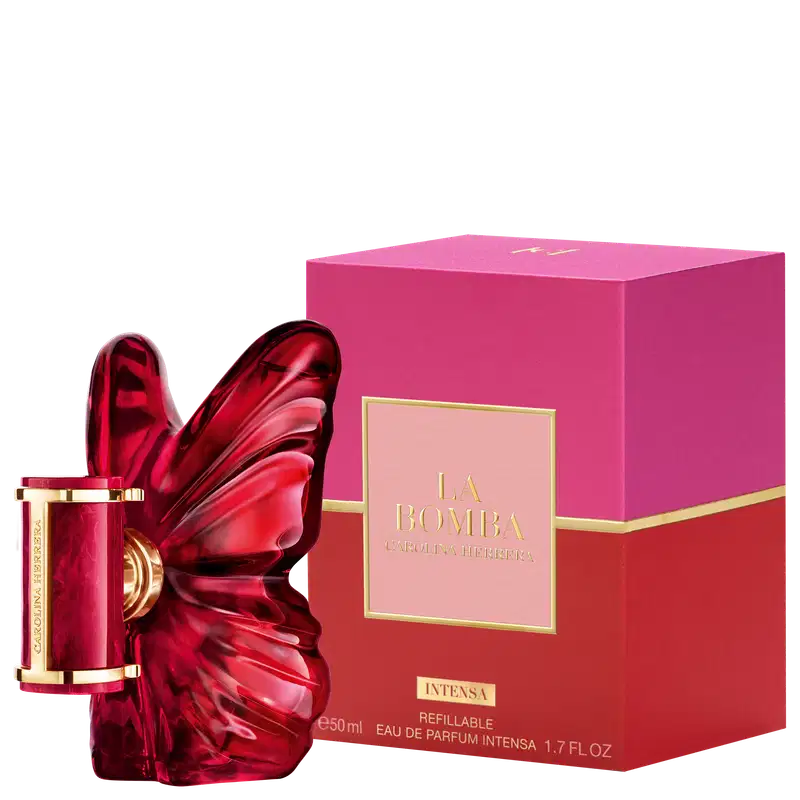 Frasco de perfume Carolina Herrera La Bomba Intensa em formato escultural e vibrante na cor rosa, e caixa ao lado