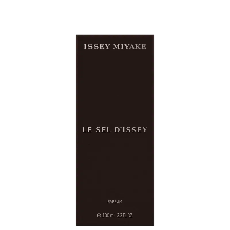 Embalagem preta retangular com texto "ISSEY MIYAKE" e "LE SEL D'ISSEY" em letras brancas, contendo um item de perfumaria.