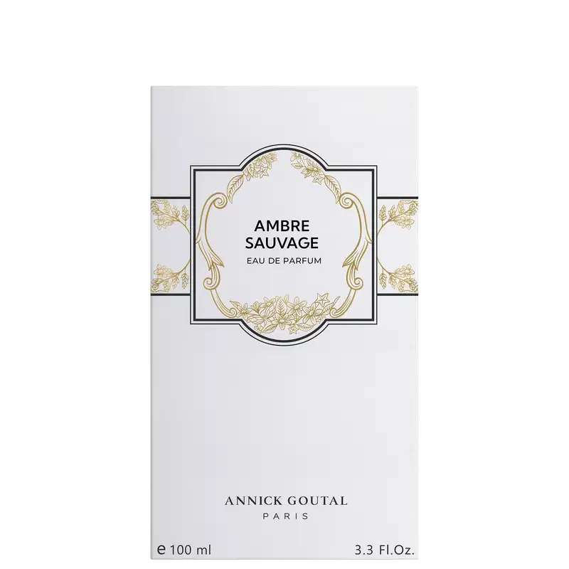 Eau de Parfum Ambre Sauvage da Annick Goutal Paris em embalagem branca com detalhes dourados. Frasco de 100ml (3.3 FL.Oz) com rótulo ornamentado em moldura clássica e decorações florais.