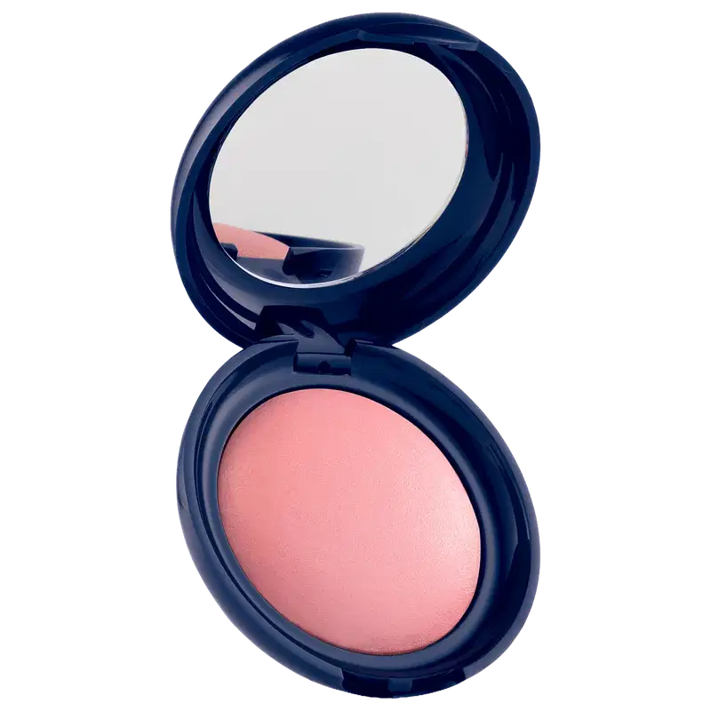 Blush em pó com embalagem redonda azul-marinho, espelho integrado na tampa e produto em tom rosado com acabamento luminoso.