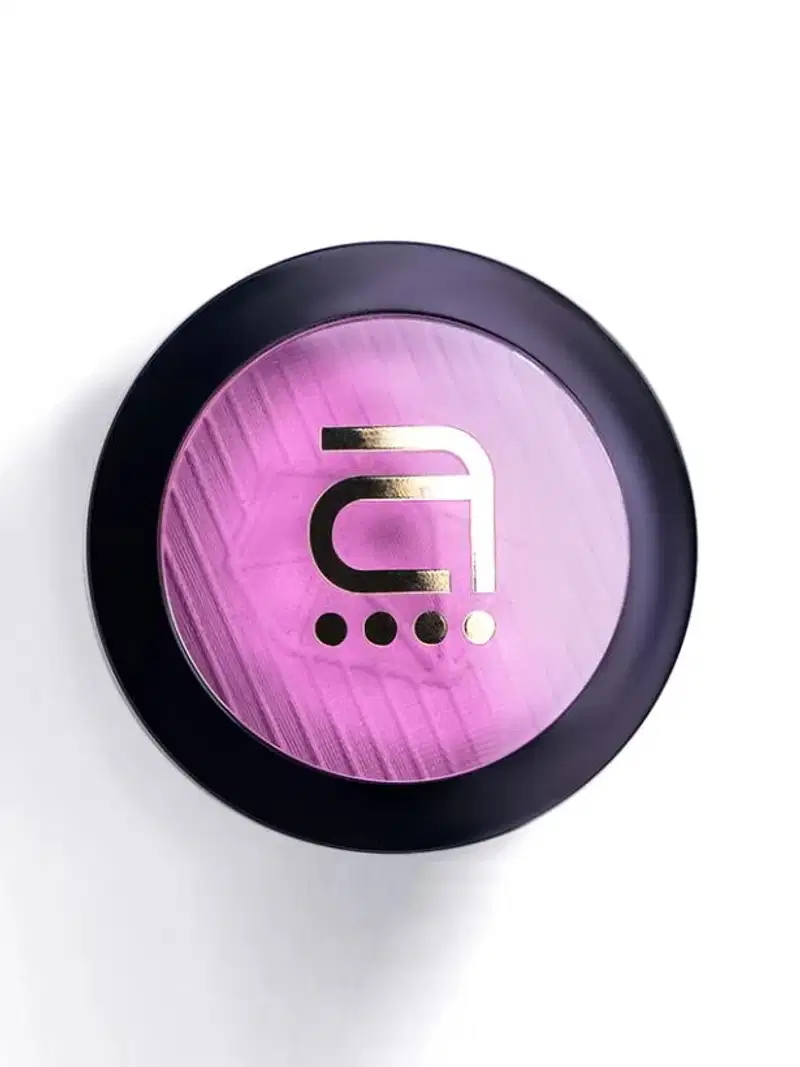 Anairana  Blush Me Cor:Essence