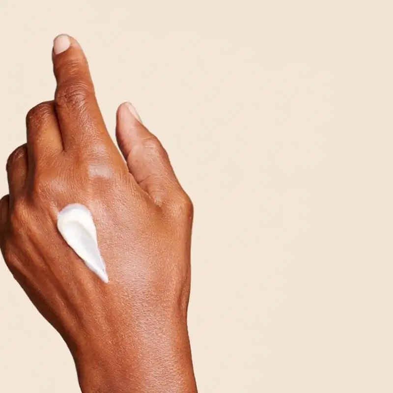 Clarins Hand and Nail Treatment - Creme para as Mãos e Unhas 100ml