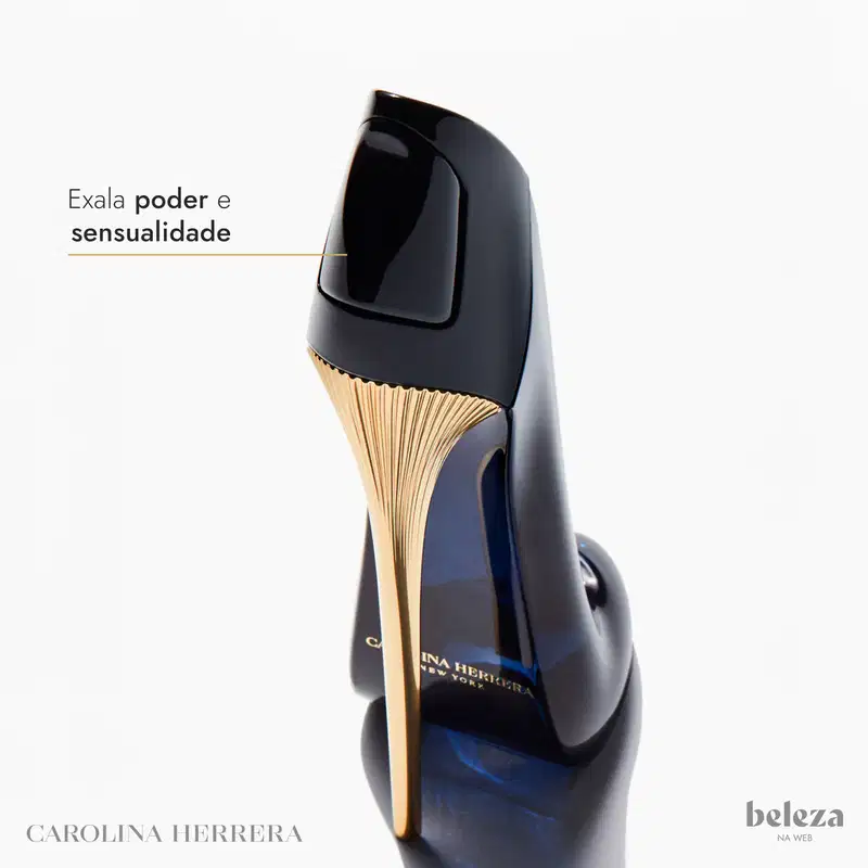 Imagem do perfume Good Girl em formato de sapato de salto alto da marca Carolina Herrera, em tons de azul e dourado. Texto ao lado: exala poder e sensualidade.