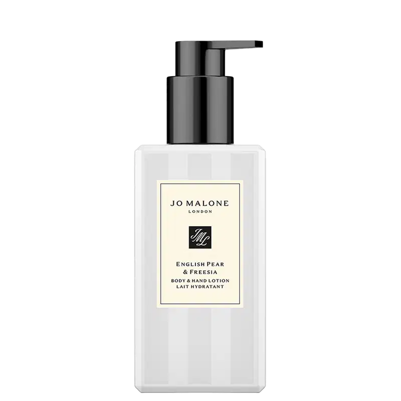 Loção Hidratante Corporal English Pear & Freesia, da marca Jo Malone.