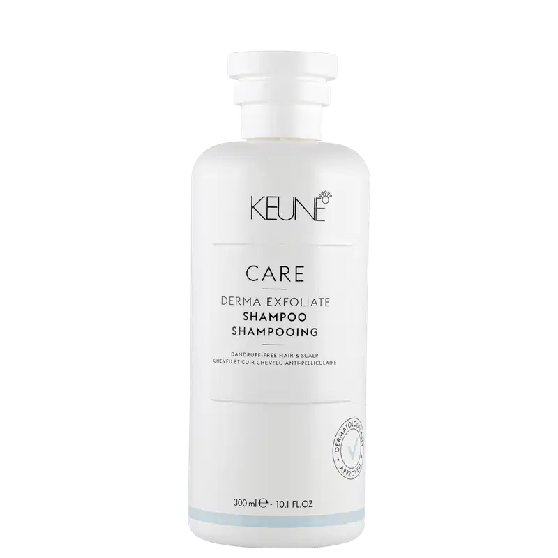 Frasco branco de shampoo Keune Care Derma Exfoliate, com rótulo em preto e branco indicando o nome do produto e sua função de remover caspa do couro cabeludo.