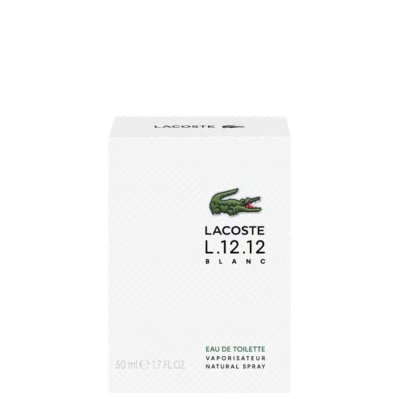 A imagem mostra a caixa branca do perfume Lacoste L.12.12 Blanc, toda branca, de frente, com o desenho do crocodilo, símbolo da marca, e descrito o nome da marca e do perfume, além de concentração e volumetria.