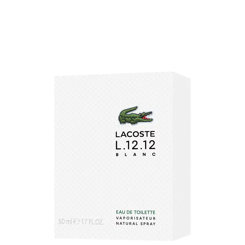 A imagem mostra a caixa branca do perfume Lacoste L.12.12 Blanc, toda branca, de lado, com o desenho do crocodilo, símbolo da marca, e descrito o nome da marca e do perfume, além de concentração e volumetria.