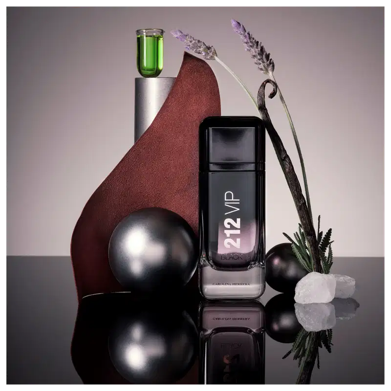 212 VIP Black Carolina Herrera Eau de Parfum - Perfume Masculino 100ml