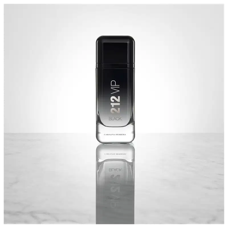 212 VIP Black Carolina Herrera Eau de Parfum - Perfume Masculino 100ml
