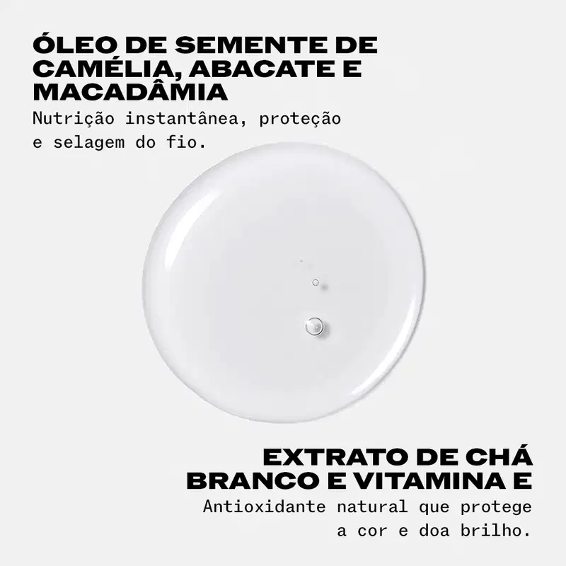 Óleo de semente de camelia, abacate e macadâmia em embalagem circular branca. Nutrição instantânea, proteção e selagem do fio. Extrato de chá branco e vitamina E como antioxidante natural que protege a cor e o brilho.