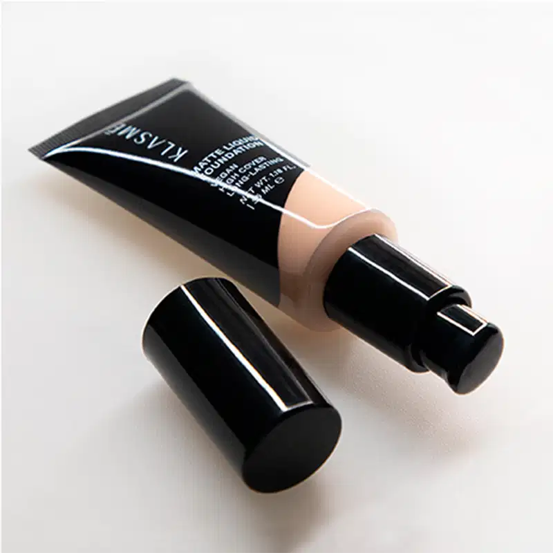 Klasme Matte F004 - Base Líquida 35g