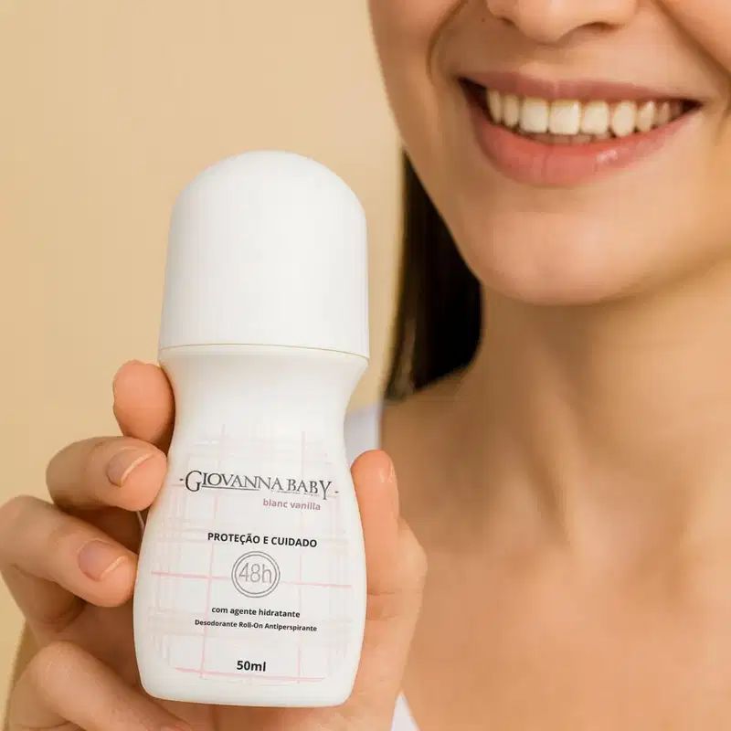 Kit Giovanna Baby: 4 Desodorante Roll-On Blanc Vanilla