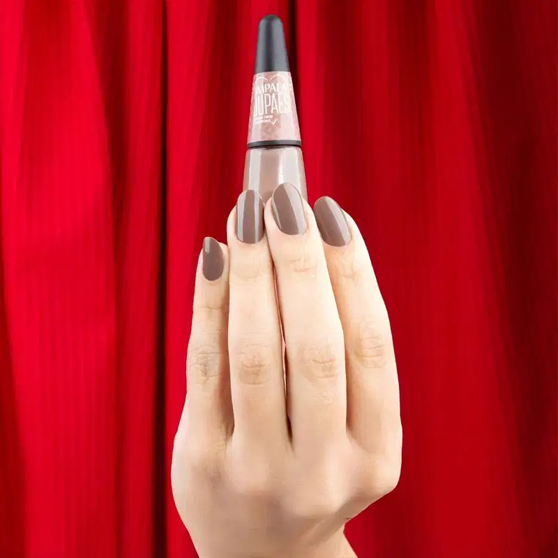 Kit Impala Ju Paes Virando O Jogo Peça Rara: Esmalte, Verniz Gloss, Sérum e Lip Oil