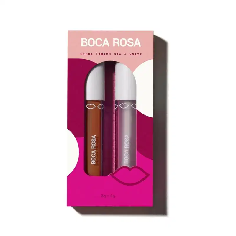 Kit Boca Rosa com dois hidratantes labiais: frasco com líquido marrom e frasco com líquido roxo escuro, embalagem rosa e magenta com detalhes em branco, tamanho 3g cada.