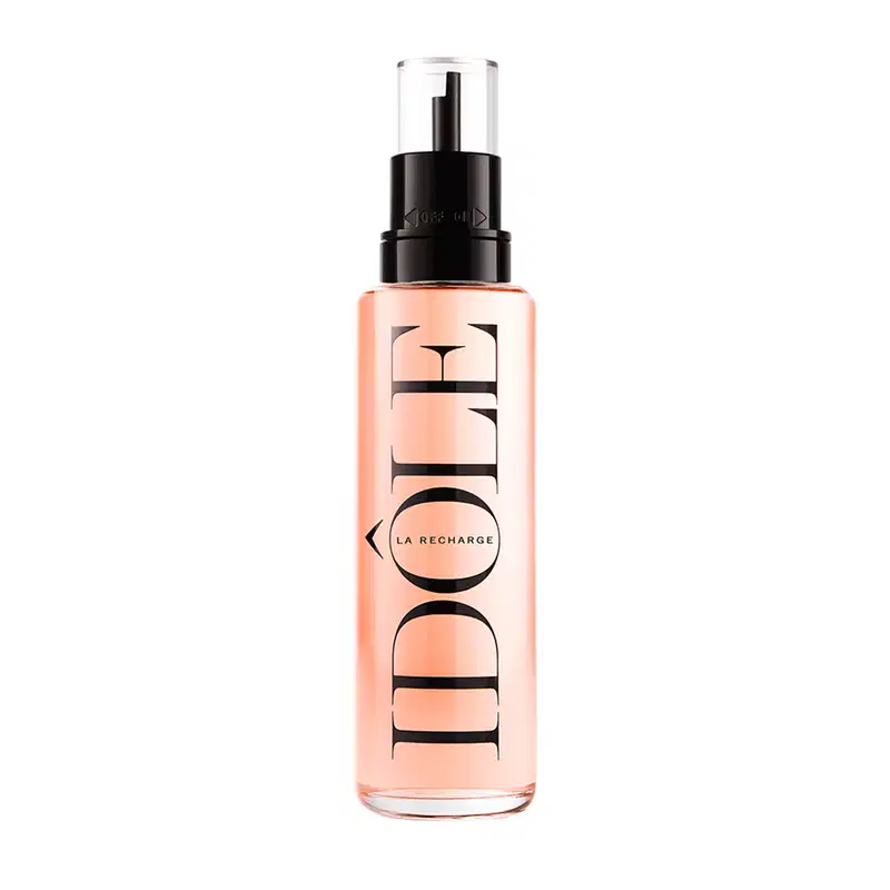 Frasco de perfume Lancôme La Recharge, com design moderno e elegante em tons de rosa claro e preto. O rótulo apresenta o nome da marca em destaque.