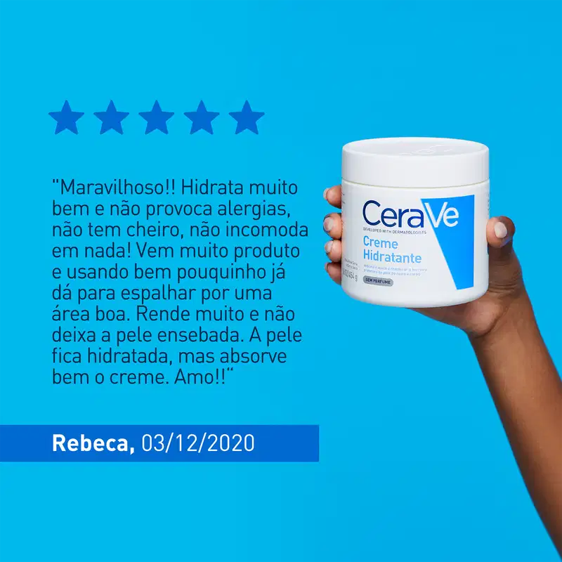 A imagem destaca a avaliação positiva de consumidora sobre o creme hidratante CeraVe.