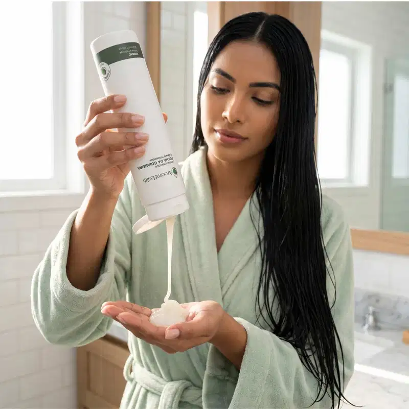 Kit de Shampoo, Condicionador e Máscara Capilar Folha da Goiabeira Fórmula Exclusiva