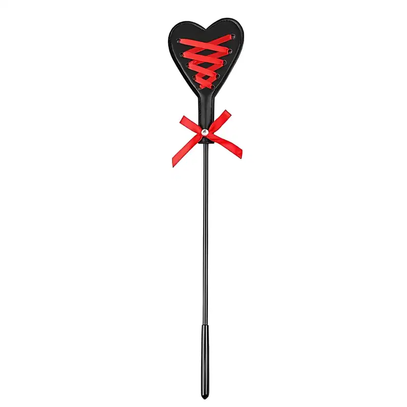 Chibata Coração Preto e Vermelho 44cm x 9cm em Material Premium