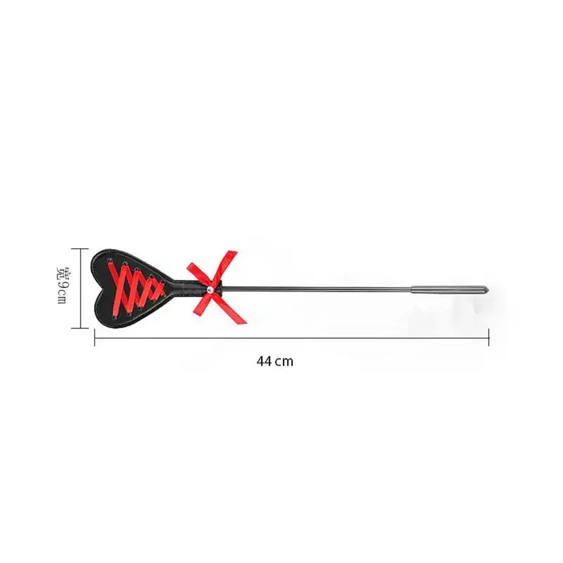 Chibata Coração Preto e Vermelho 44cm x 9cm em Material Premium