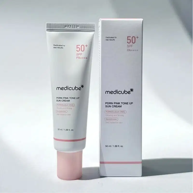 Medicube PDRN Pink Tone Up Sun Cream SPF 50+ - Protetor Solar Clareador 50ml