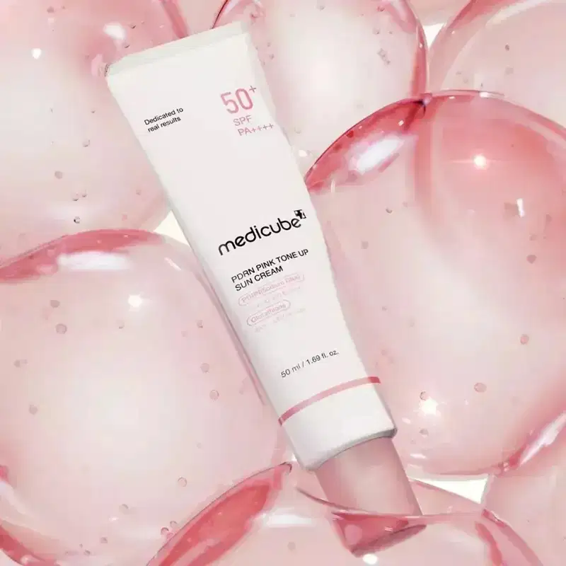 Medicube PDRN Pink Tone Up Sun Cream SPF 50+ - Protetor Solar Clareador 50ml