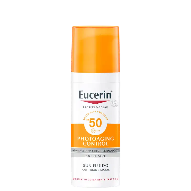 Frasco de protetor solar facial Eucerin Photoaging Control com FPS 50, embalagem laranja e branca, com texto destacando a tecnologia avançada de espectro e propriedades anti-idade.