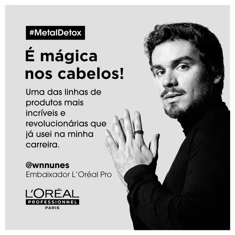 Anúncio em preto e branco de produtos de cabelo da marca L'Oréal Professionnel, com destaque para uma linha revolucionária chamada "#MetalDetox". O anúncio apresenta um homem com cabelos escuros e uma citação sobre os benefícios dos produtos.