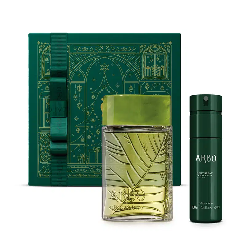 Caixa de presente verde com ilustrações de temática natalina douradas e laço verde ao lado de 2 itens de perfumaria da marca Arbo Forest, sendo um desodorante colônica em frasco de vidro transparente com líquido verde e tampa verde e um body spray verde.