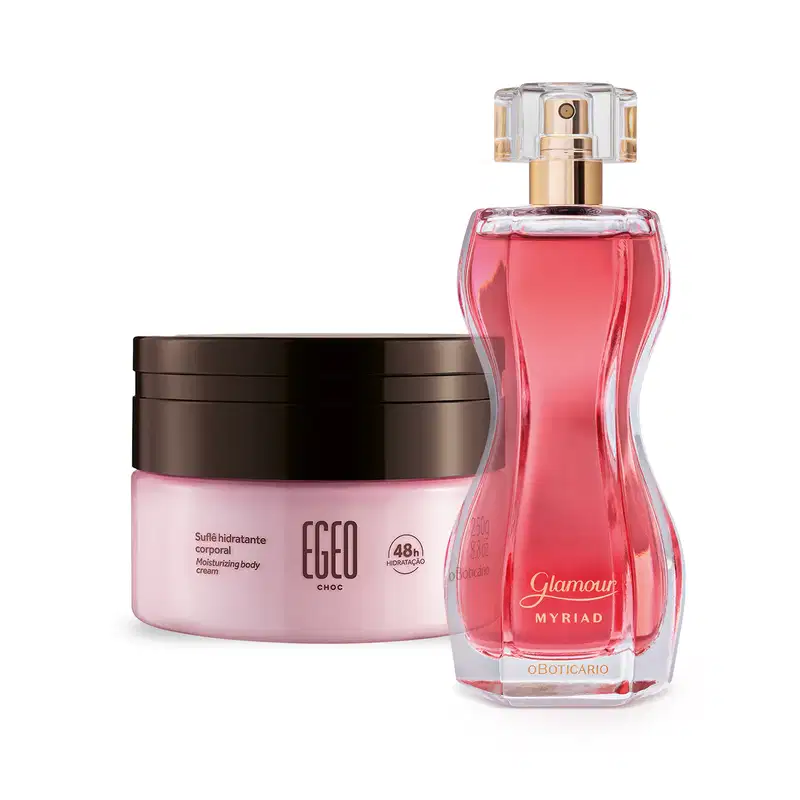 Combo com frasco de vidro com líquido rosa dentro de desodorante colônia Glamour Myriad com tampa em acrílico transparente e borrifador dourado, acompanhado de pote de creme hidratante desodorante corporal Egeo Choc com tampa marrom e corpo rosa.