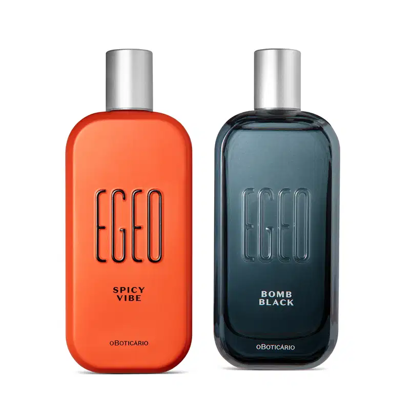 Imagem de dois vidros de desodorante colônia da marca Egeo, sendo um laranja com letras pretas da linha Spicy Vibe e outro preto com letras brancas da linha Bomb Black. As duas embalagens têm cantos arredondados, tampas prateadas e possuem 90ml.