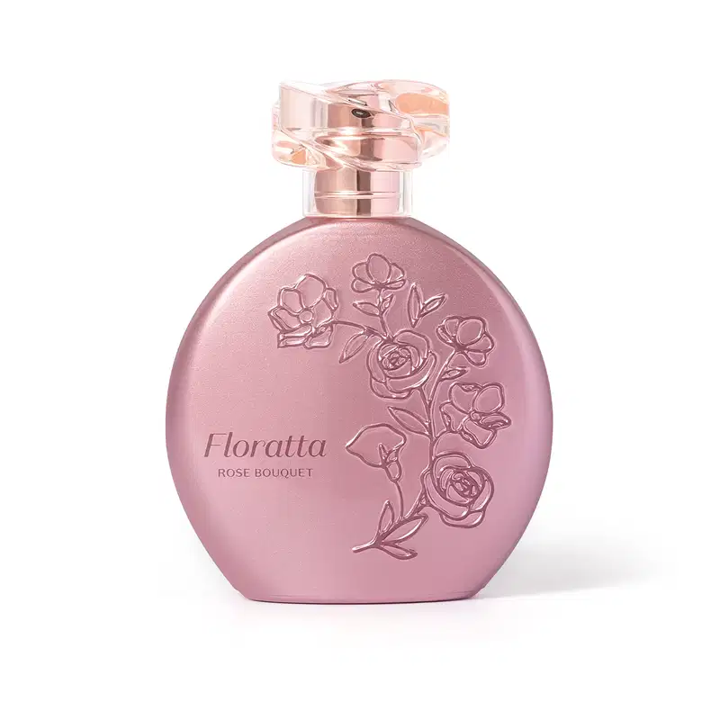 Frasco de perfume Floratta Rose Bouquet, com design floral em relevo na embalagem rosa metálica. Apresenta tampa decorativa em formato de flor.