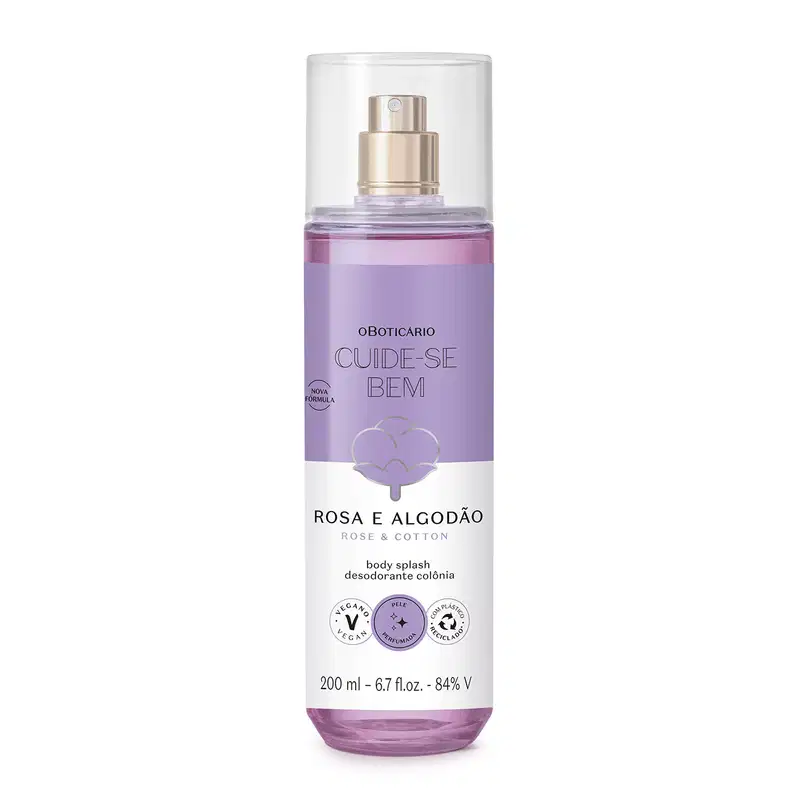 Frasco cilíndrico com líquido azul, pulverizador prateado, tampa transparente e rótulo azul e branco com flor de algodão ilustrada contendo 200ml de body splash Cuide-se Bem Rosa e Algodão.