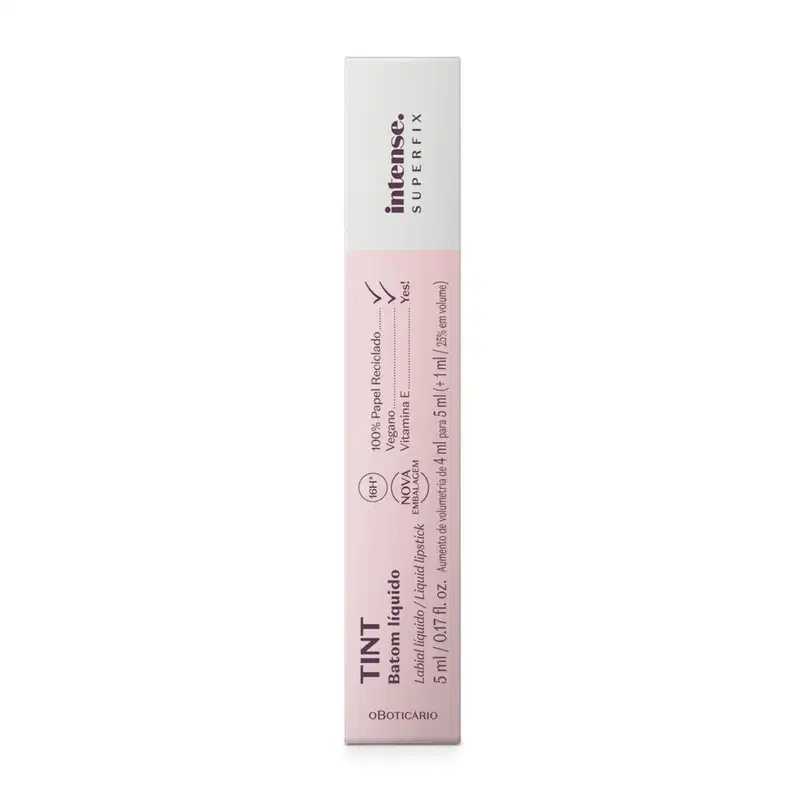 Caixa branca com letras pretas que contém um batom líquido Tint Superfix da marca Intense