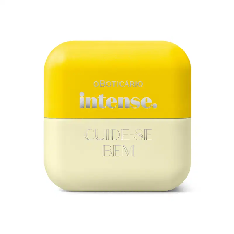 Embalagem quadrada amarela e branca com letras prateadas de balm labial da marca Intense Cuide-se Bem Banana.