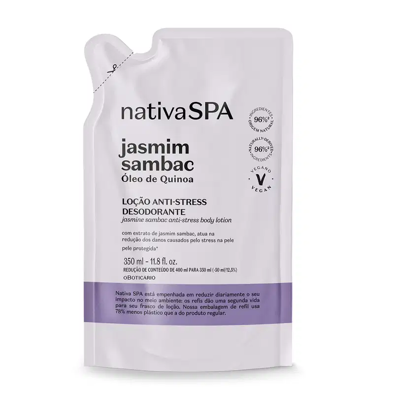 Imagem de embalagem plástica branca em sachê refil de loção anti-stress desodorante da marca Nativa SPA Jasmim Sambac, com rótulo em preto e roxo contendo informações sobre o produto com óleo de quinoa.